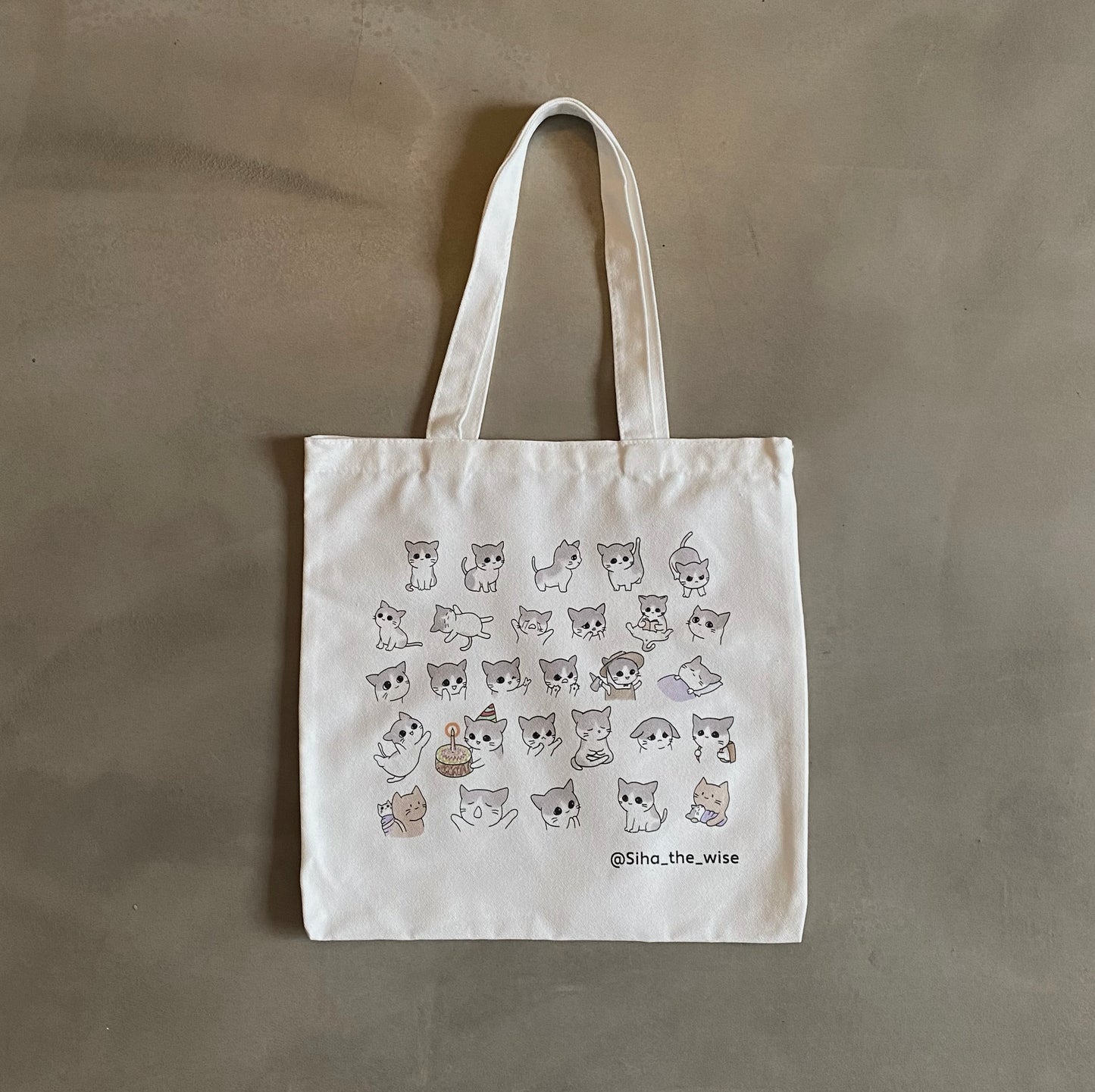 Tote Bag: Marta Life